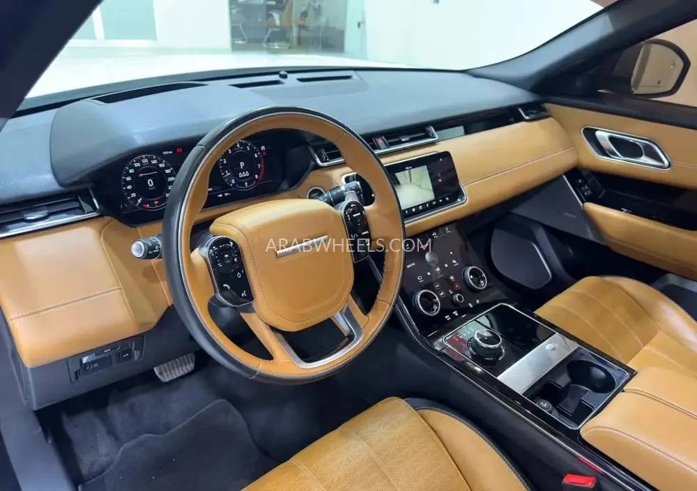 Land Rover Range Rover Velar 2020 for Sale in Abu Dhabi Image-6