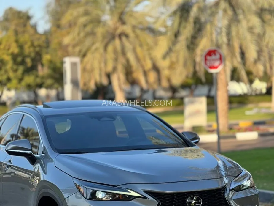 لكزس NX 2023 for Sale in الشارقة Image-4