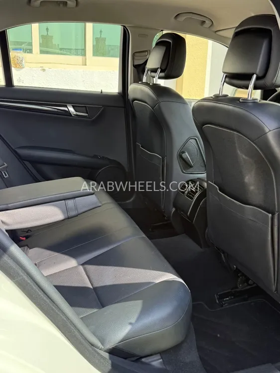 Mercedes Benz C Class 2011 for Sale in Dubai Image-10