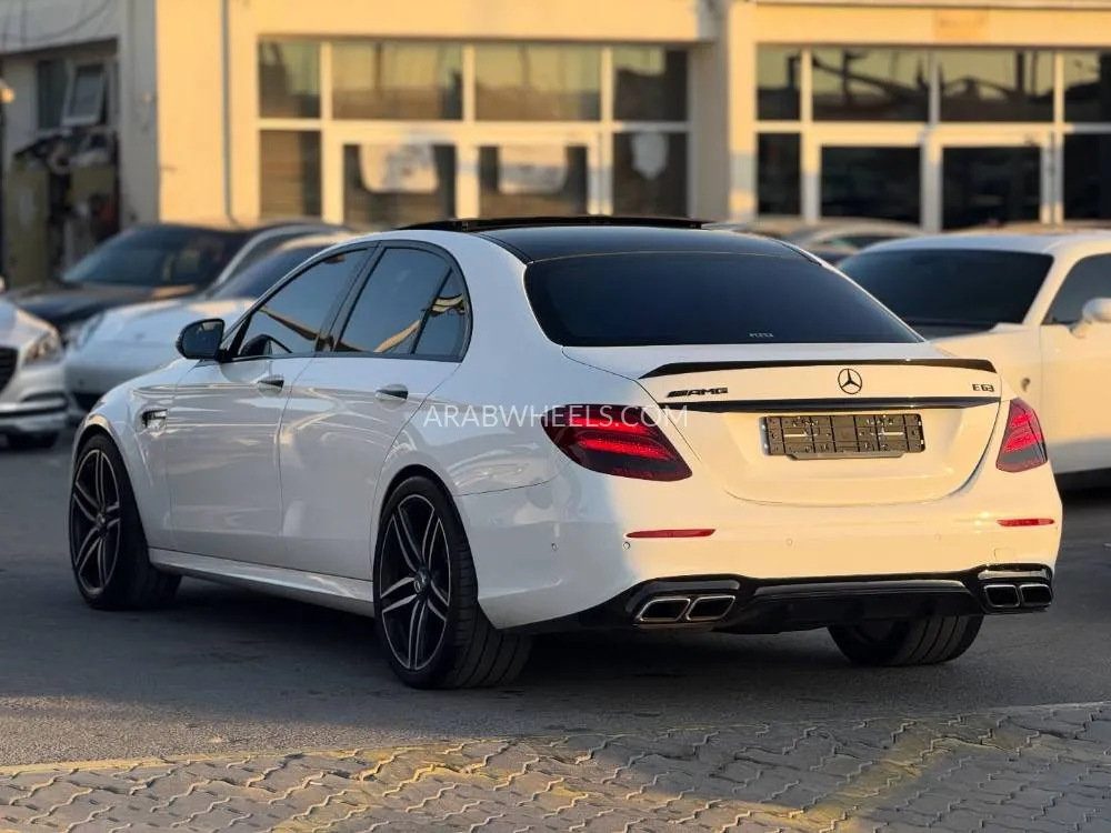 Mercedes Benz E Class 2019 for Sale in Sharjah Image-5