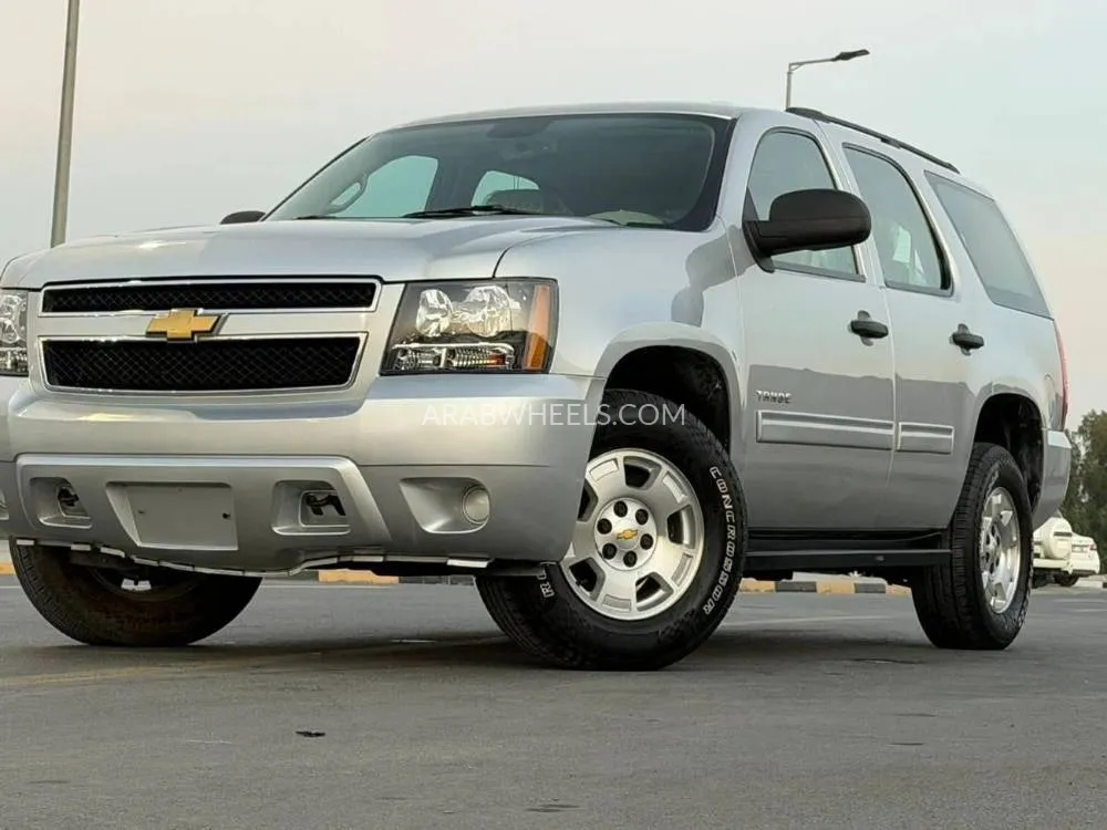 Chevrolet Tahoe 2007 for Sale in Sharjah Image-2