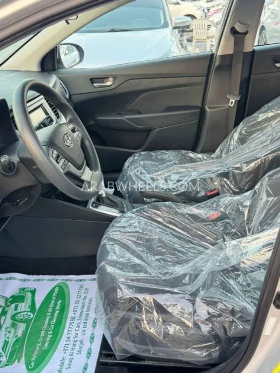 Hyundai Accent 2021 for Sale in Sharjah Image-12