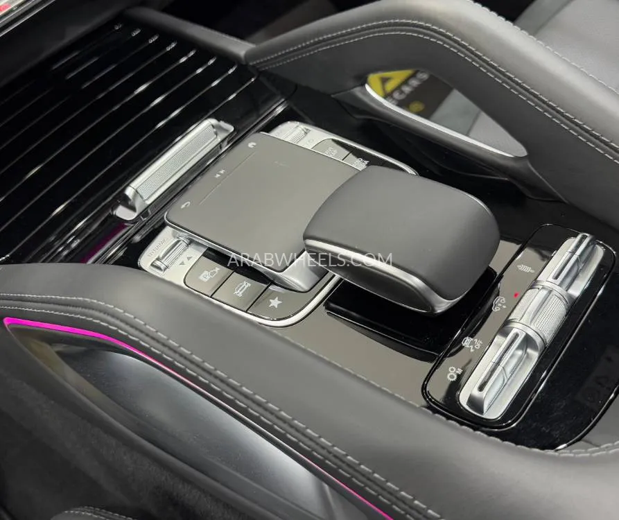 Mercedes Benz GLE Class 2021 for Sale in Dubai Image-12