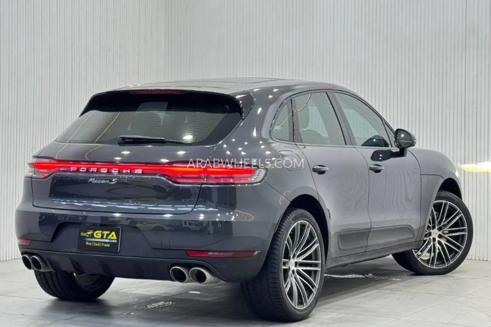 Porsche Macan 2020 for Sale in Dubai Image-14