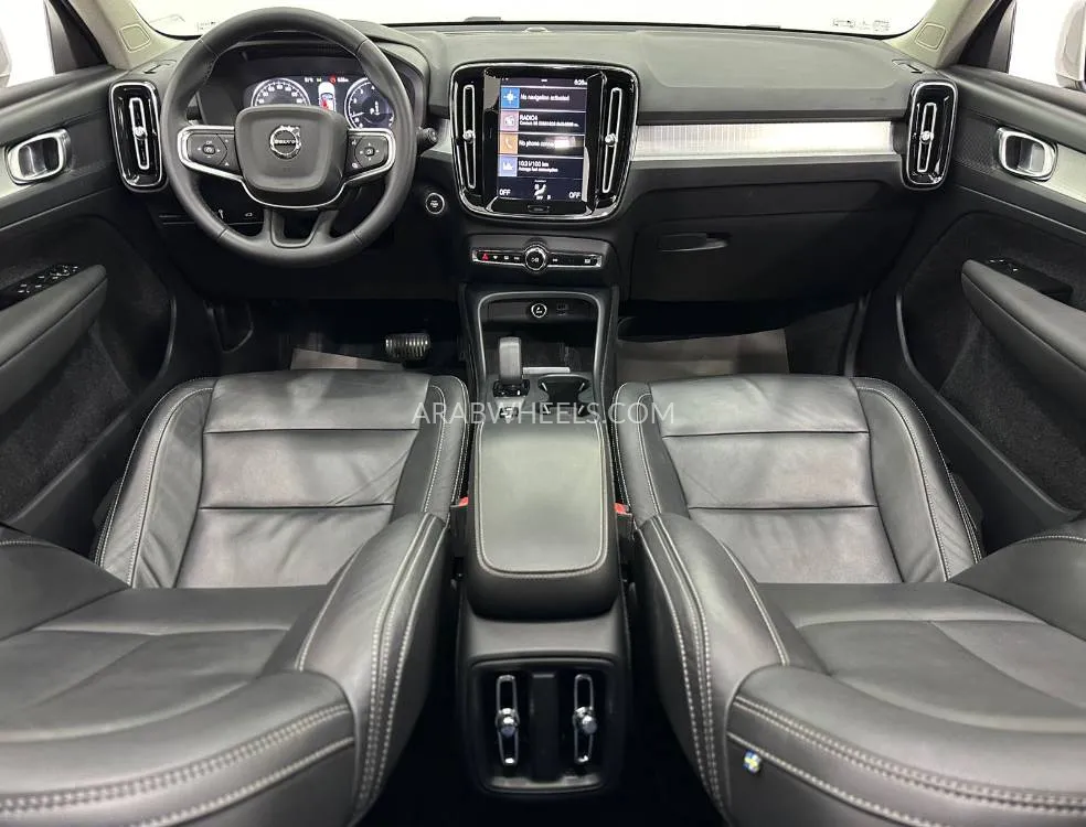 Volvo XC40 2022 for Sale in Dubai Image-8