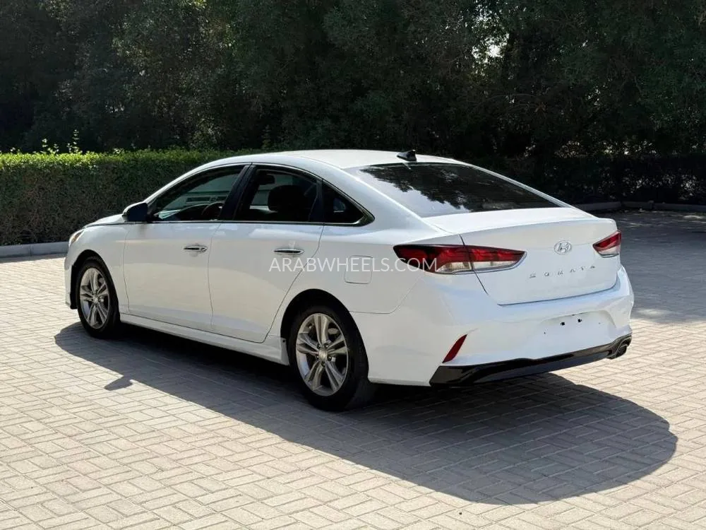 Hyundai Sonata 2018 for Sale in Sharjah Image-10
