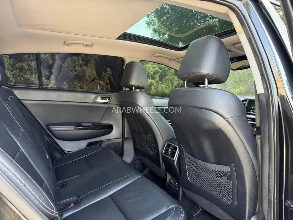 Kia Sportage 2019 for Sale in Sharjah Image-17
