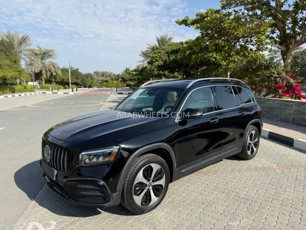 Mercedes Benz GLB 2024 for Sale in Dubai Image-9