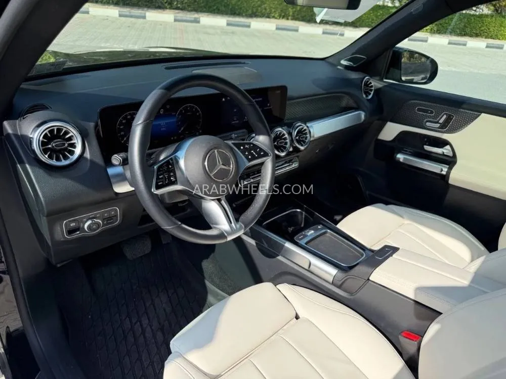 Mercedes Benz GLB 2024 for Sale in Dubai Image-12