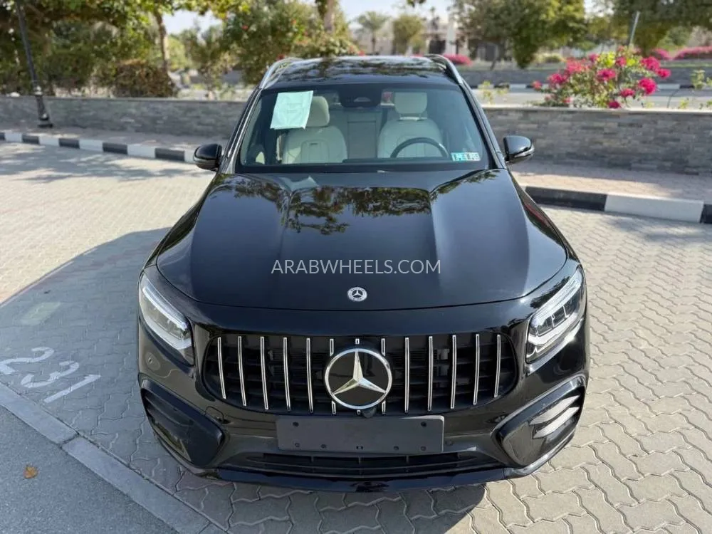 Mercedes Benz GLB 2024 for Sale in Dubai Image-15