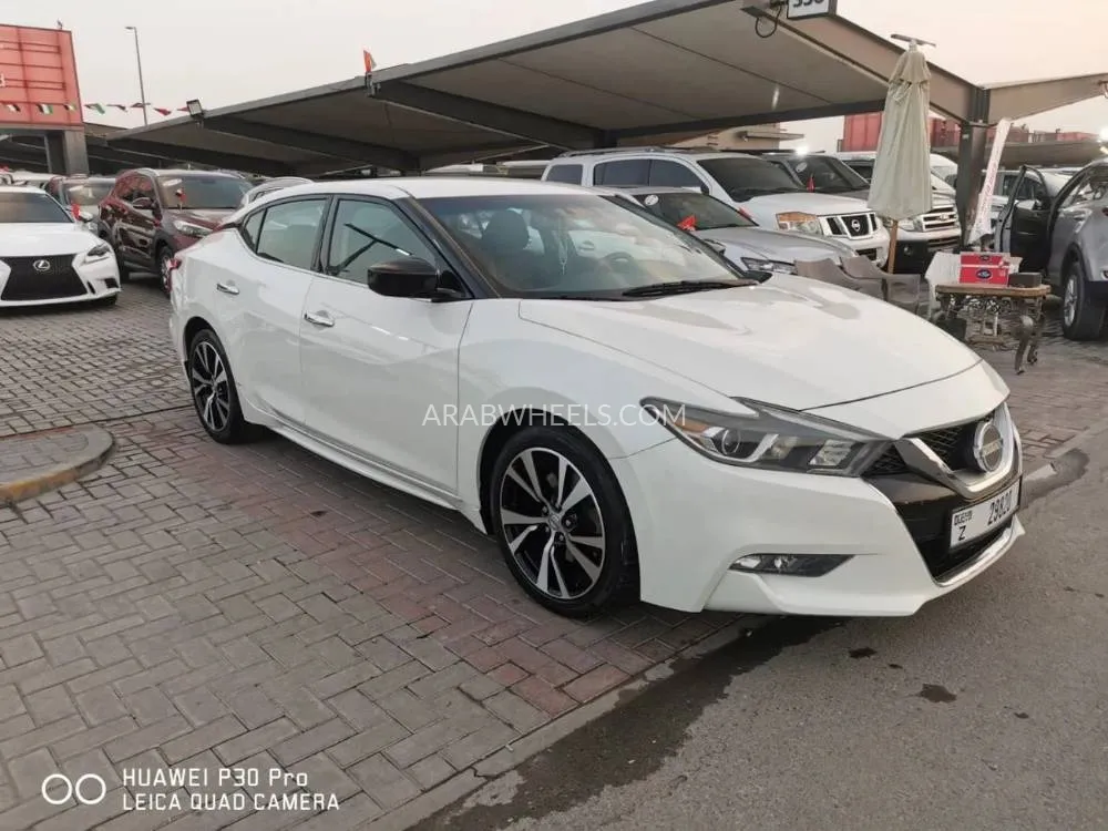 Nissan Maxima 2016 for Sale in Sharjah Image-3