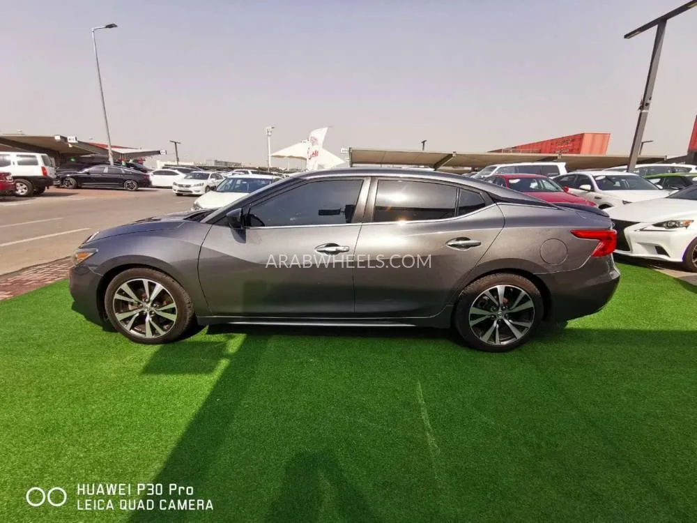 Nissan Maxima 2017 for Sale in Sharjah Image-9