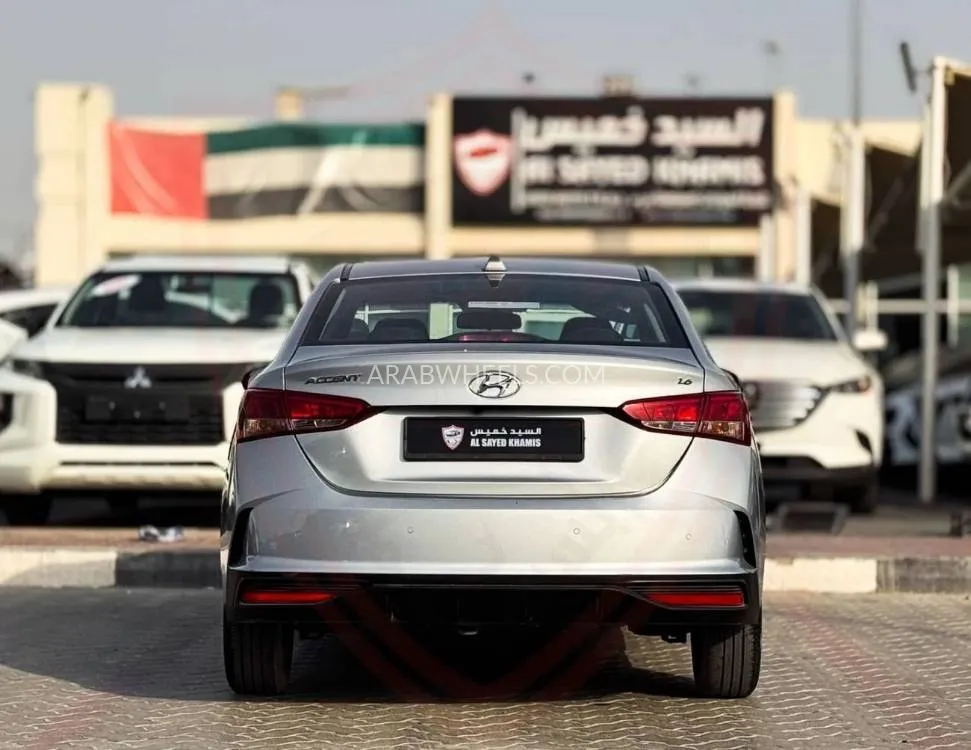 Hyundai Accent 2023 for Sale in Sharjah Image-5