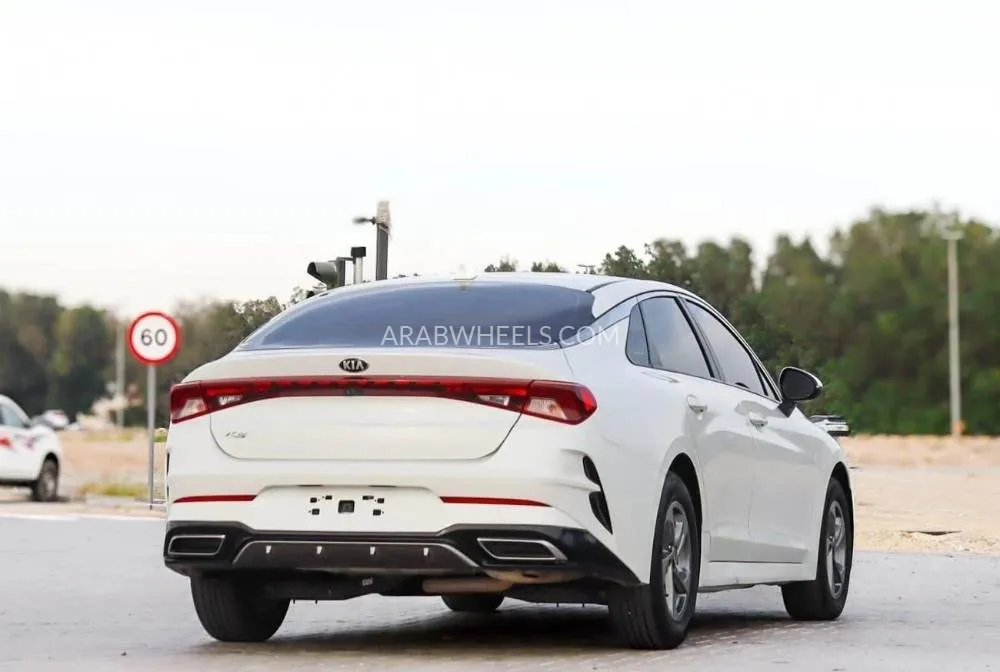 Kia K5 2021 for Sale in Sharjah Image-6