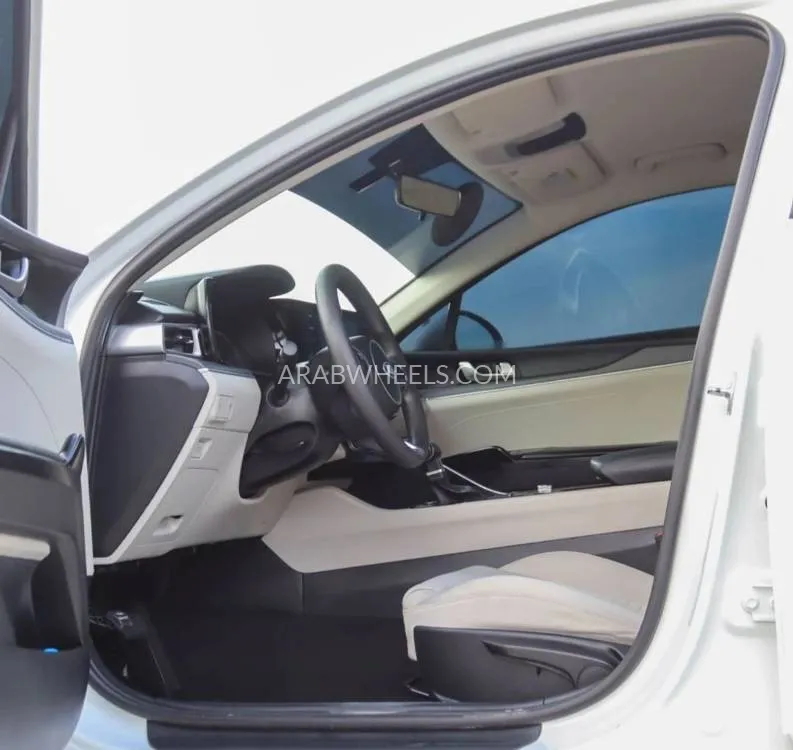 Kia K5 2021 for Sale in Sharjah Image-8