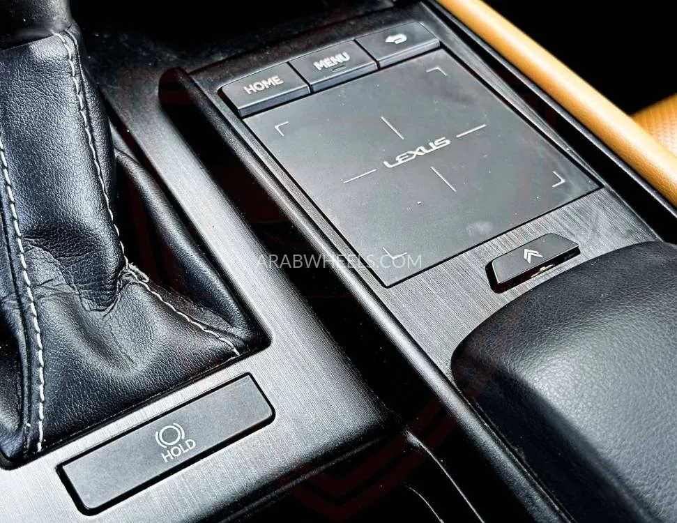 Lexus ES 2020 for Sale in Sharjah Image-22