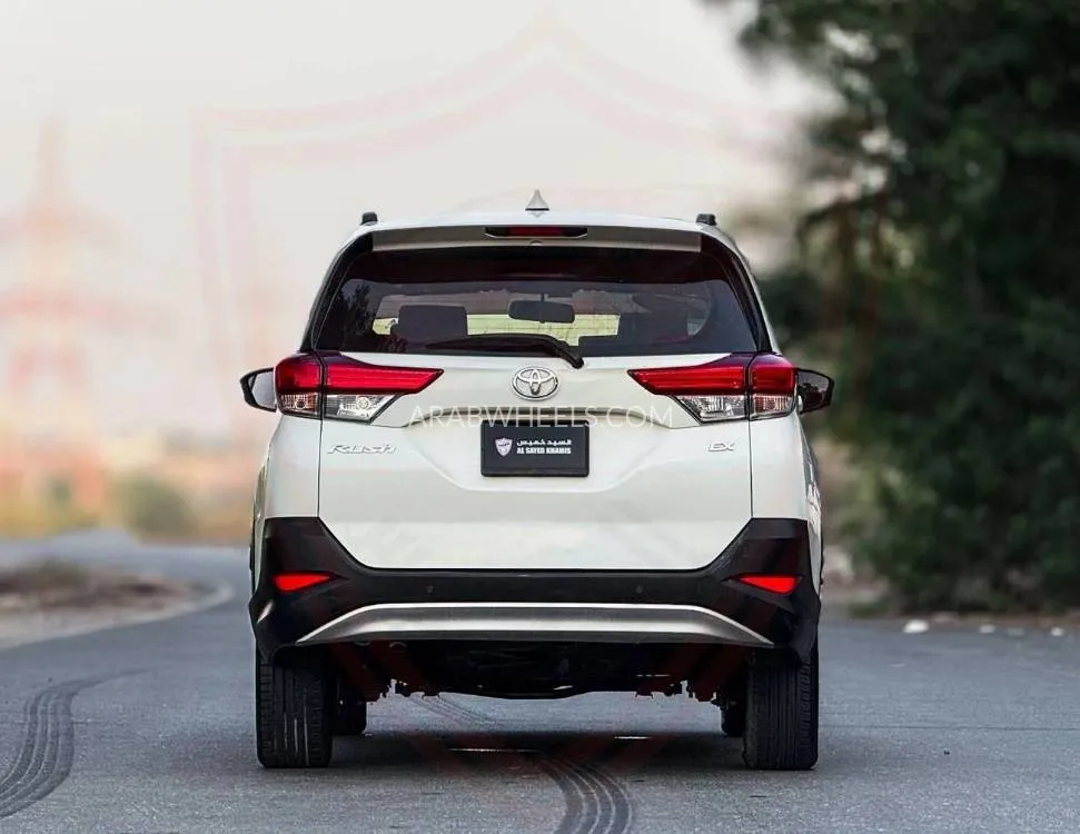 Toyota Rush 2020 for Sale in Sharjah Image-5