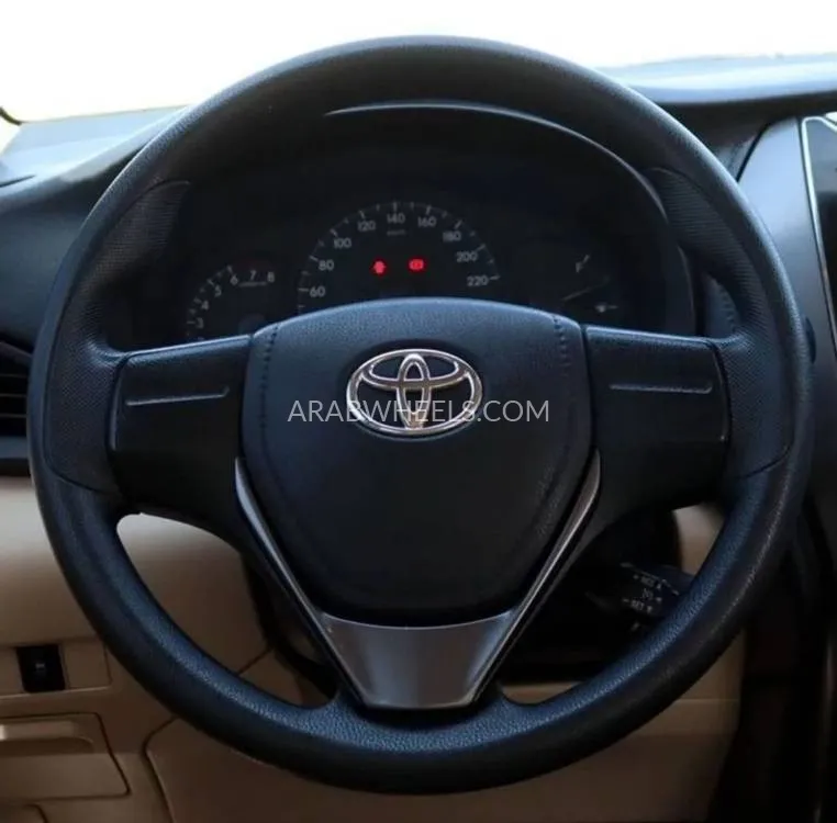 Toyota Yaris 2022 for Sale in Sharjah Image-15