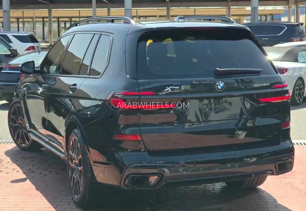 BMW X7 2025 for Sale in Dubai Image-8