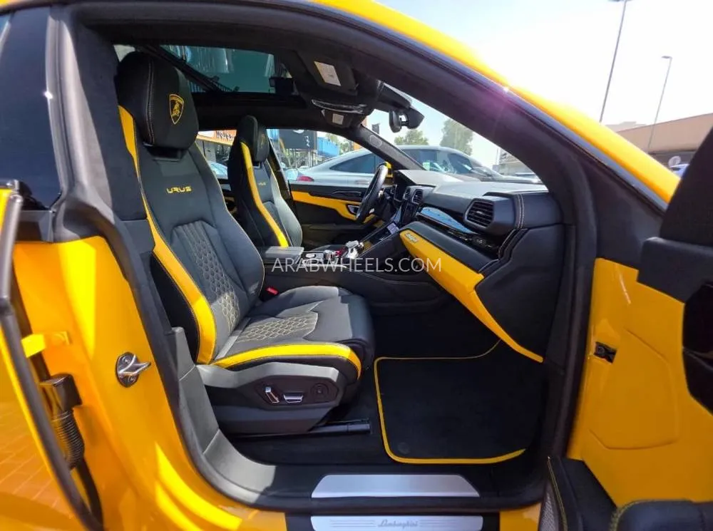 لامبورغيني أوروس 2023 for Sale in دبي Image-9