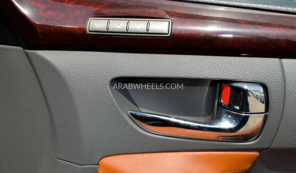 Lexus LX 2008 for Sale in Dubai Image-12