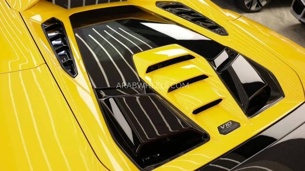 لامبورغيني هوراكان 2024 for Sale in دبي Image-19
