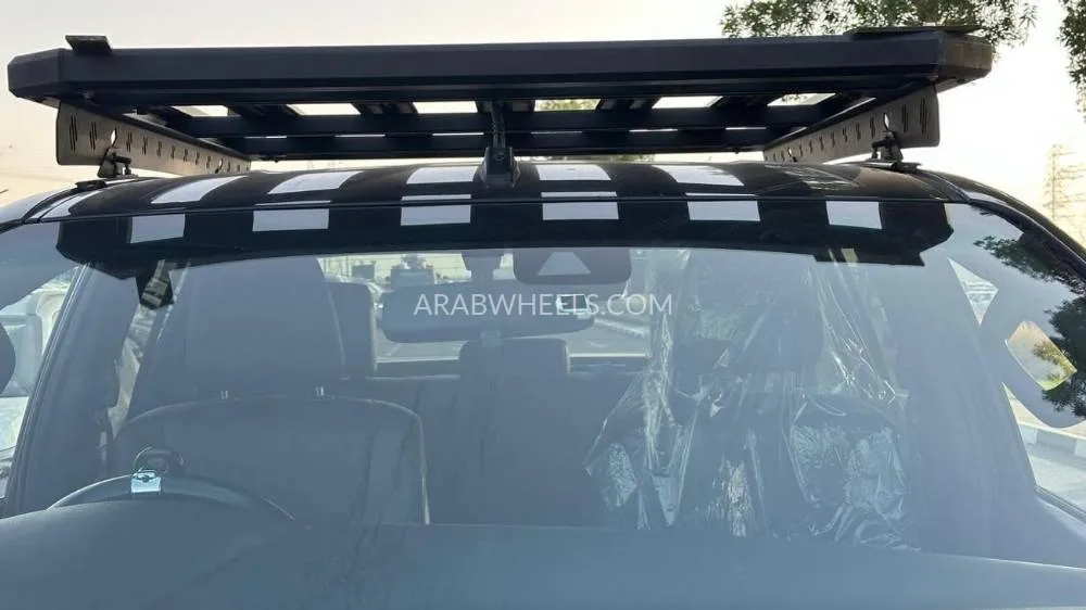 Toyota Hilux 2019 for Sale in Dubai Image-4