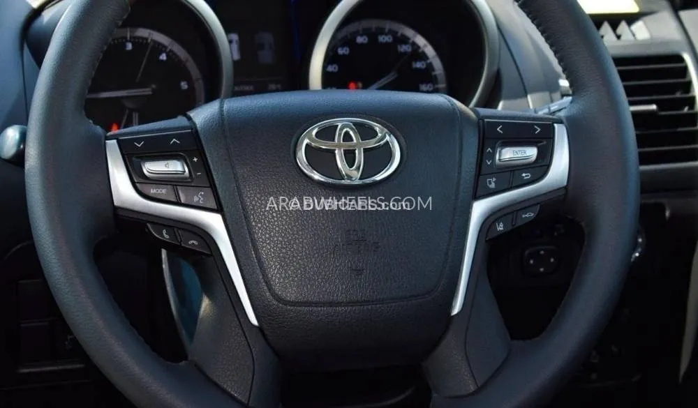 Toyota Land Cruiser Prado 2016 for Sale in Dubai Image-7