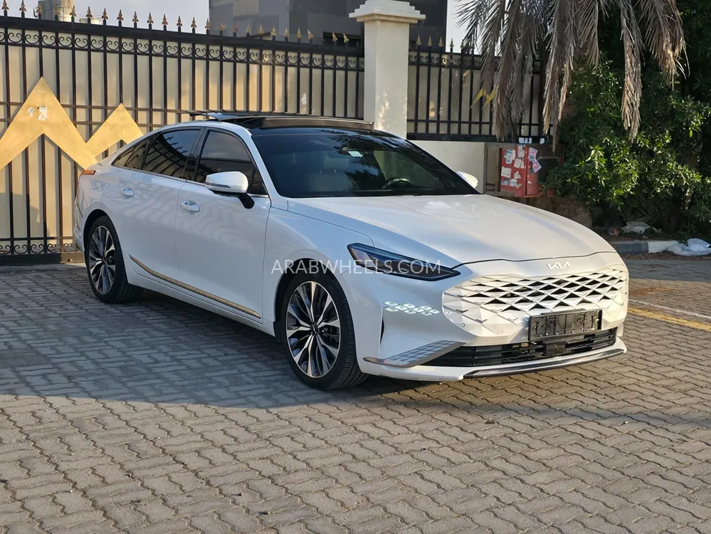 Kia K8 2024 for Sale in Ajman Image-2