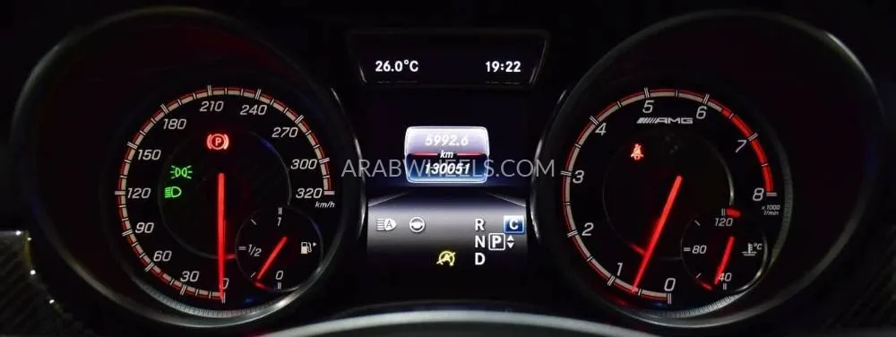 Mercedes Benz GLE Class 2018 for Sale in Dubai Image-13