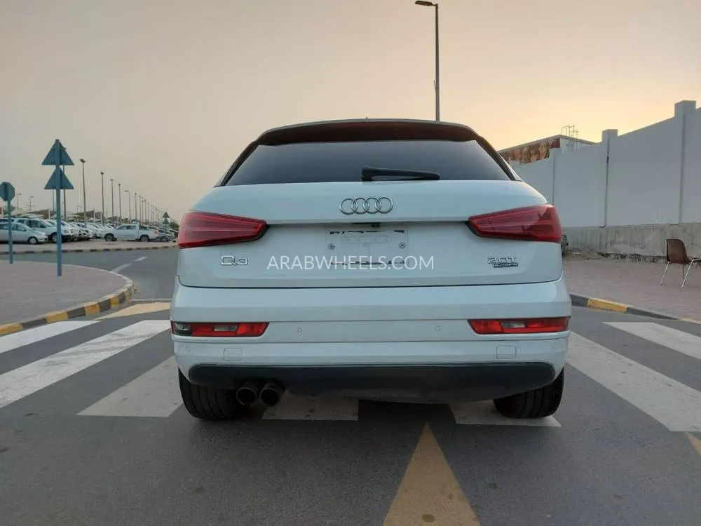 Audi Q3 2016 for Sale in Sharjah Image-2