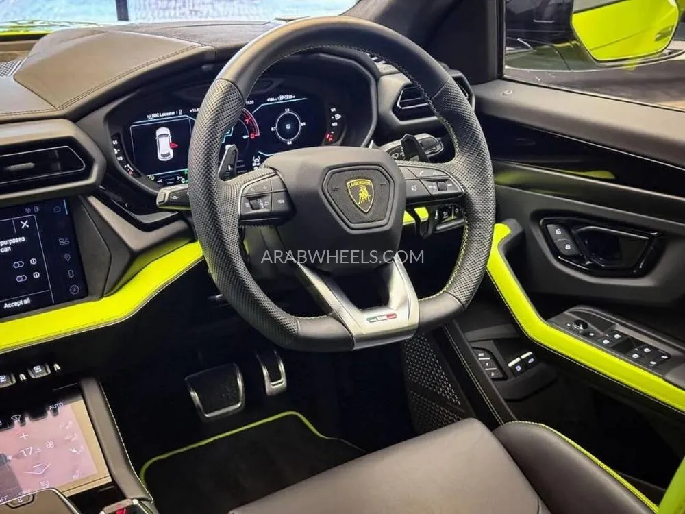 Lamborghini Urus 2025 for Sale in Dubai Image-10