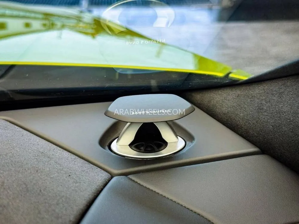 Lamborghini Urus 2025 for Sale in Dubai Image-15