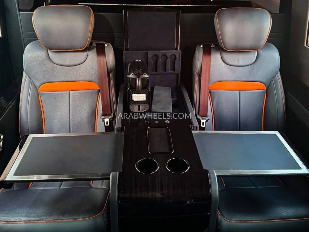 Mercedes Benz Sprinter 2023 for Sale in Dubai Image-6