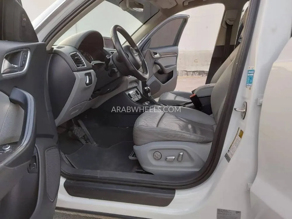 Audi Q3 2016 for Sale in Sharjah Image-9