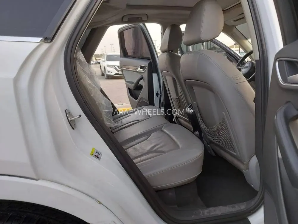 Audi Q3 2016 for Sale in Sharjah Image-10