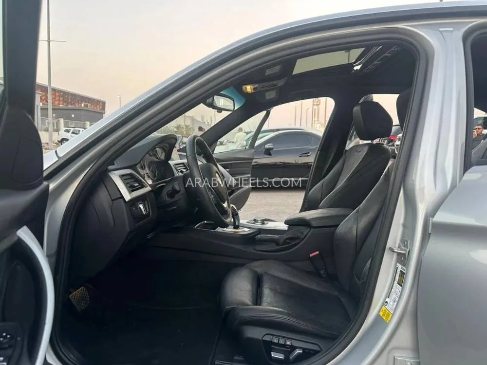 BMW 3 series 2018 for Sale in Sharjah Image-9
