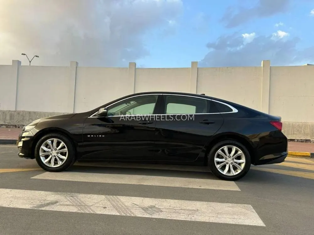 شيفروليه ماليبو 2020 for Sale in الشارقة Image-3