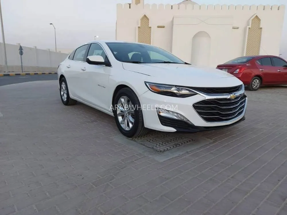 Chevrolet Malibu 2020 for Sale in Sharjah Image-2
