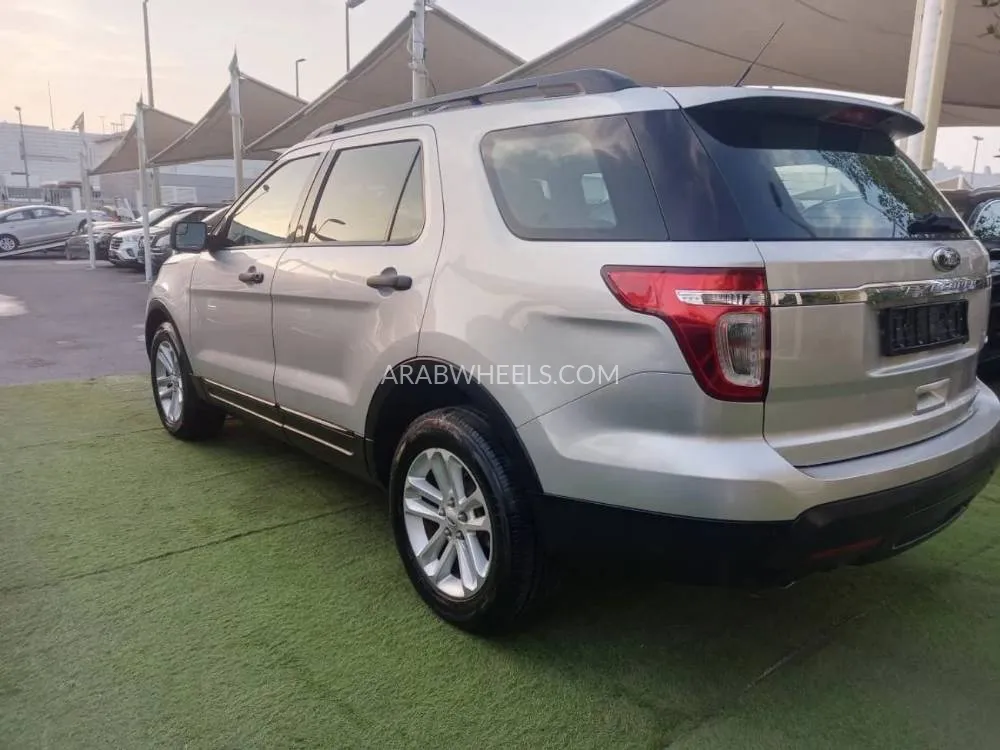 Ford Explorer 2014 for Sale in Sharjah Image-4