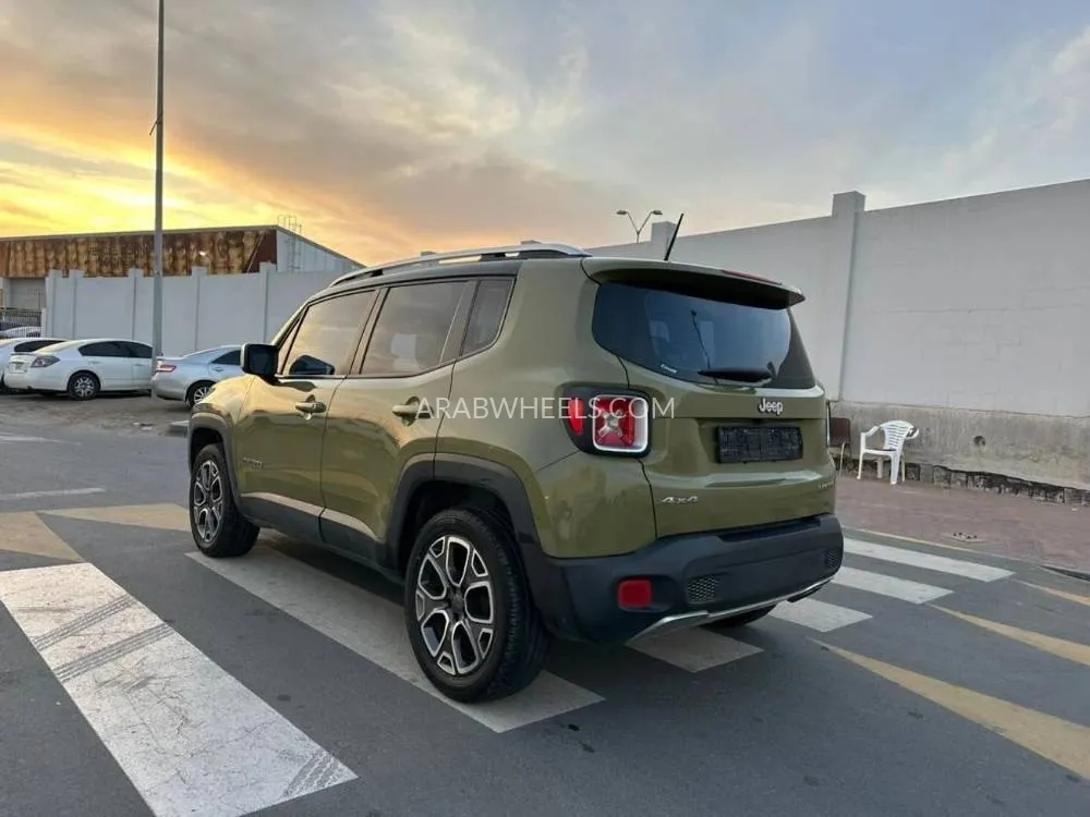 جيب رينيجيد 2015 for Sale in الشارقة Image-13