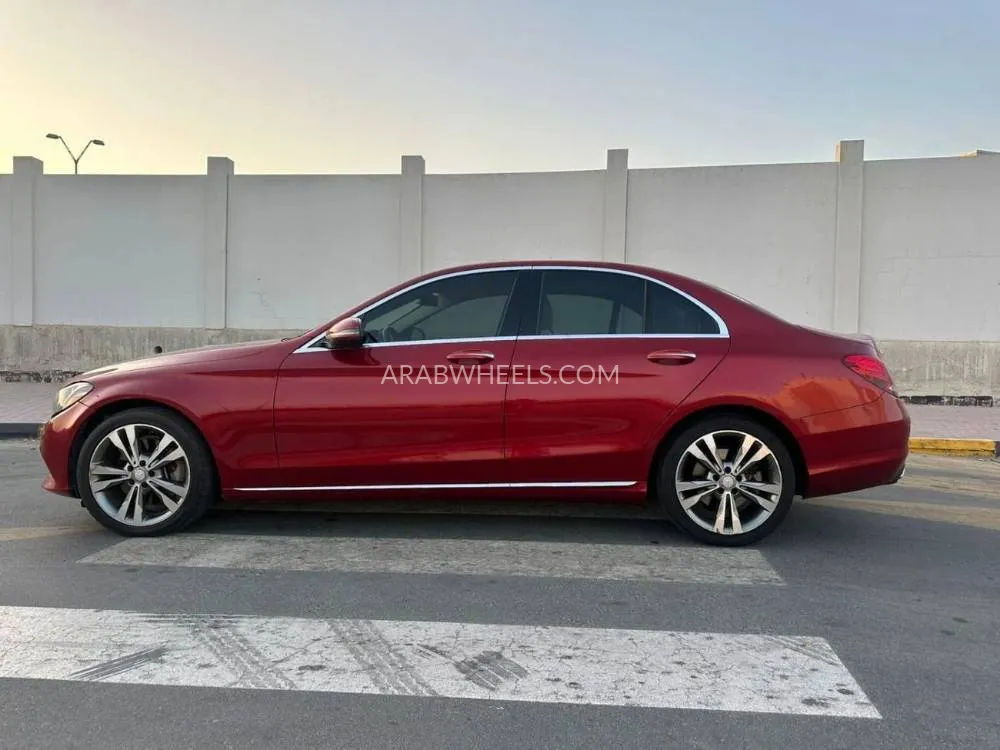 Mercedes Benz C Class 2016 for Sale in Sharjah Image-4