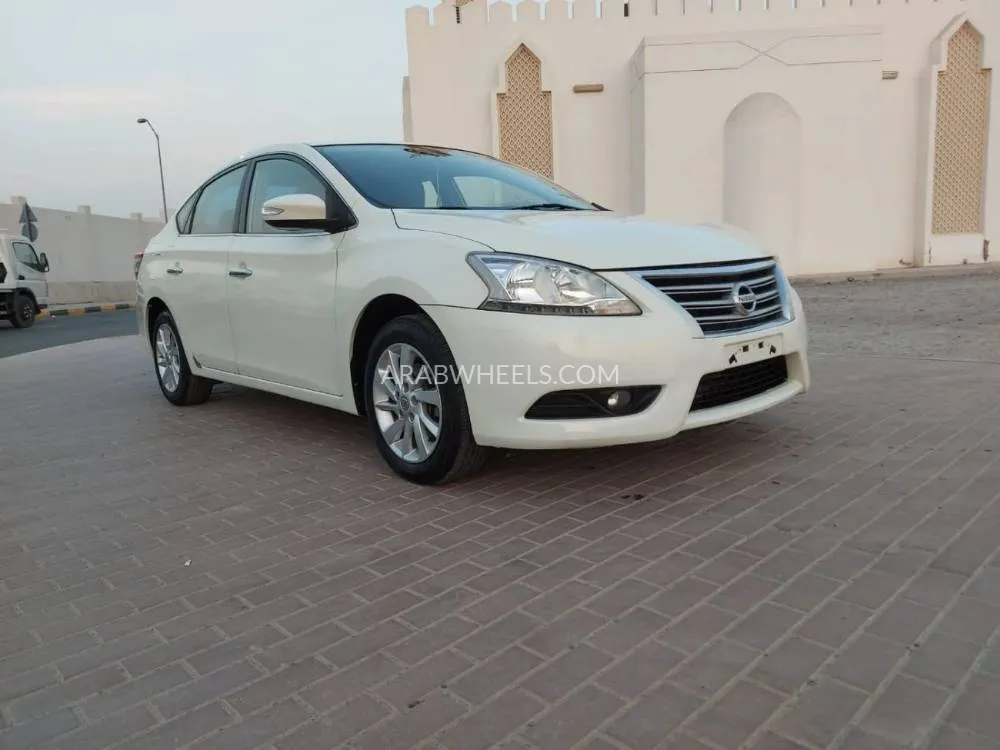 Nissan Sentra 2015 for Sale in Sharjah Image-3
