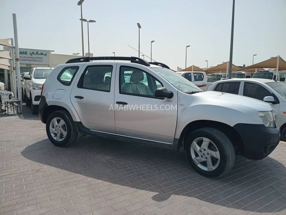 Renault Duster 2018 for Sale in Sharjah Image-5