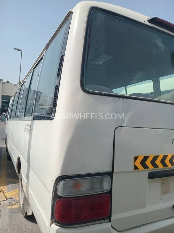 تويوتا كوستر 2007 for Sale in الشارقة Image-5