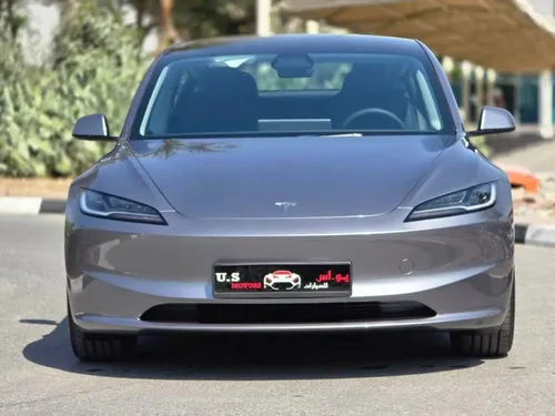 Tesla Model 3 Rear-Wheel Drive 2025