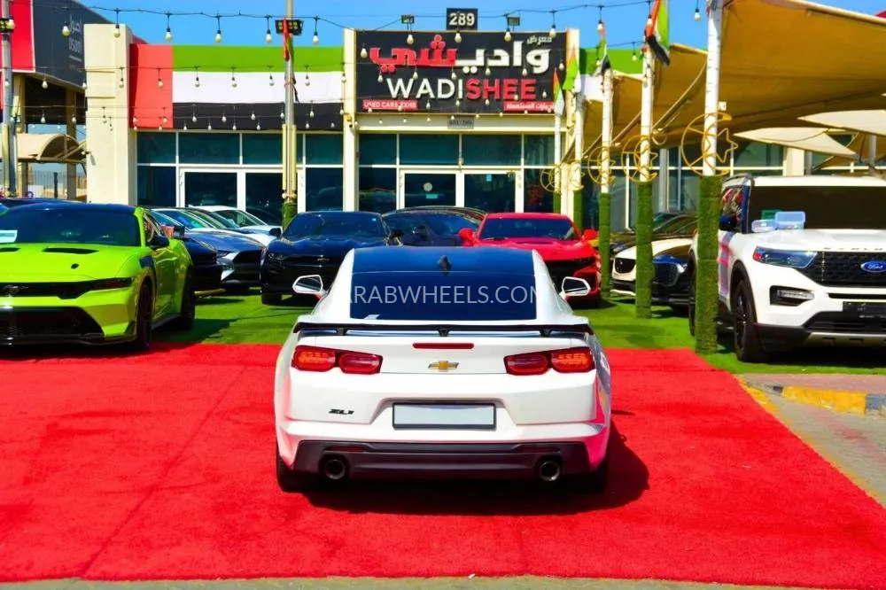 شيفروليه كامارو 2019 for Sale in الشارقة Image-8