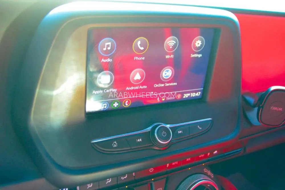 شيفروليه كامارو 2019 for Sale in الشارقة Image-15