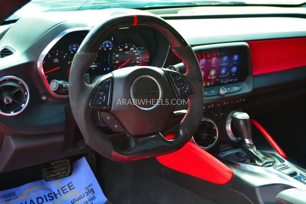 Chevrolet Camaro 2023 for Sale in Sharjah Image-11