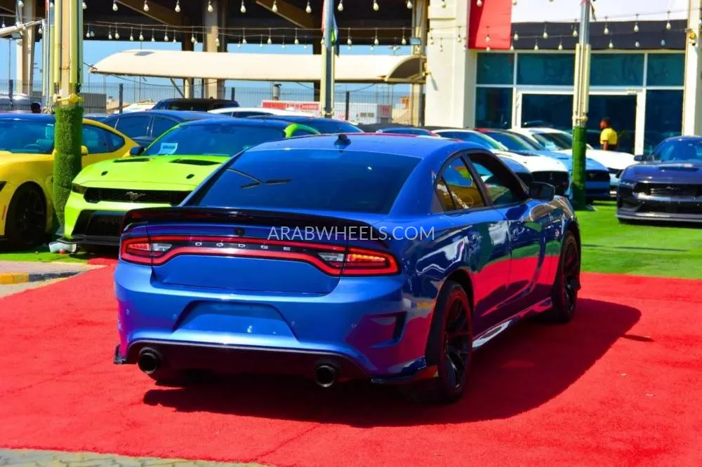 Dodge Charger 2023 for Sale in Sharjah Image-5